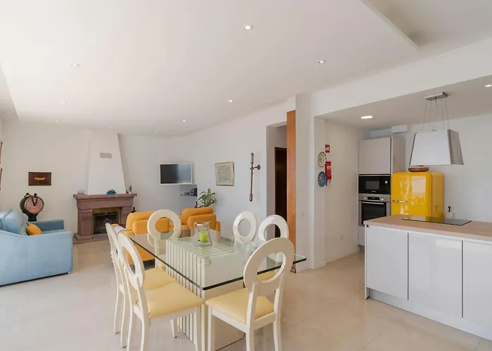 Club Santa Cruz (Madeira)